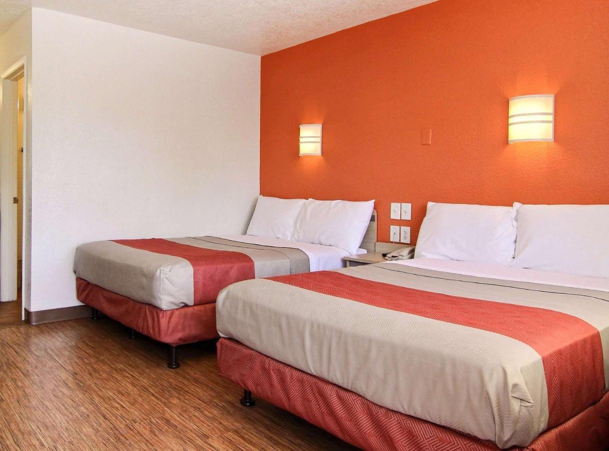 Motel 6-San Ysidro, Ca - San Diego - Border Bagian luar foto