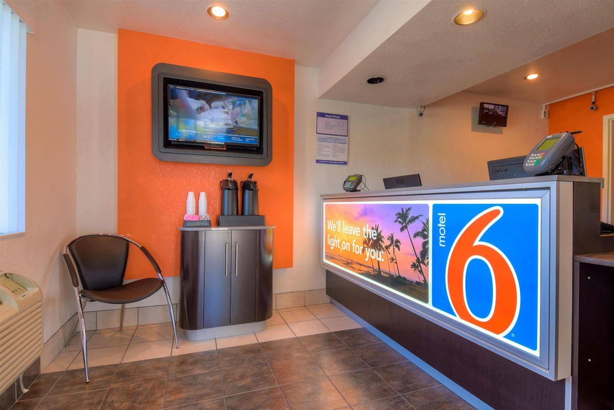 Motel 6-San Ysidro, Ca - San Diego - Border Bagian luar foto